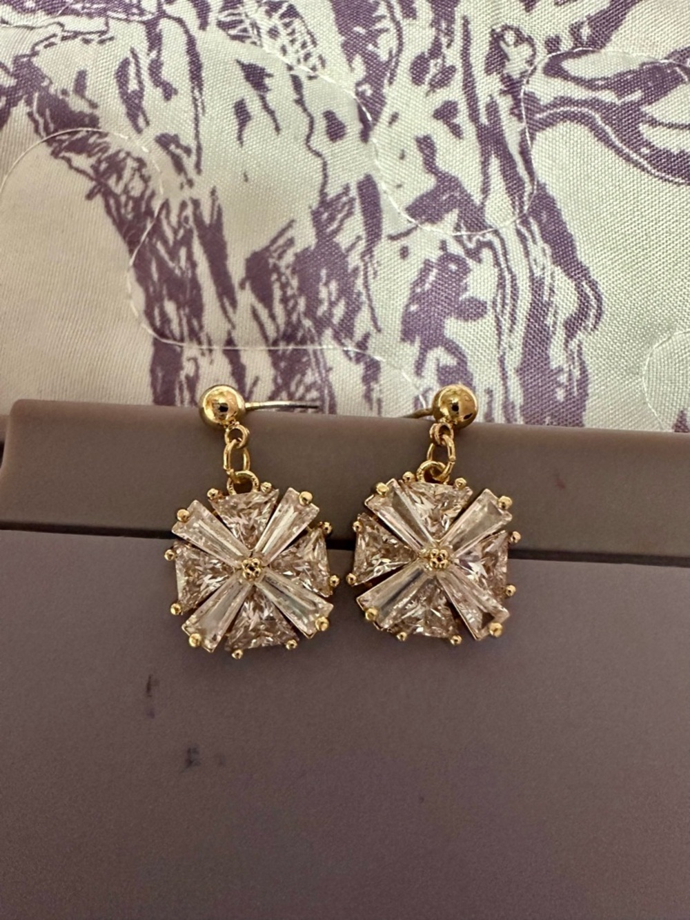 Gold Crystal Cluster Drop Earrings - Elegant Women's Jewelry